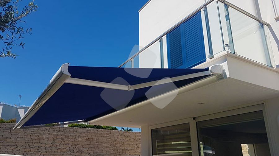 Tenda da sole a bracci a chiusura e scomparsa totale Cover Olanda